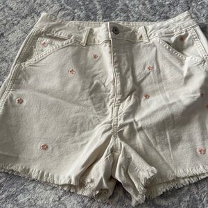 American Eagle Outfitters Off-White Jean Shorts with Pink Embroidery size 10